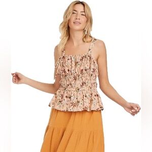 Target Universal Thread Women Peplum Tank Top (size medium) Blush/Floral color